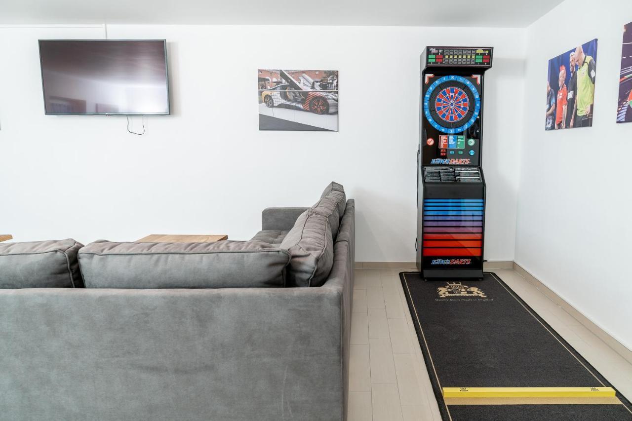 Land-Gut-Hotel Am Ring Meuspath エクステリア 写真